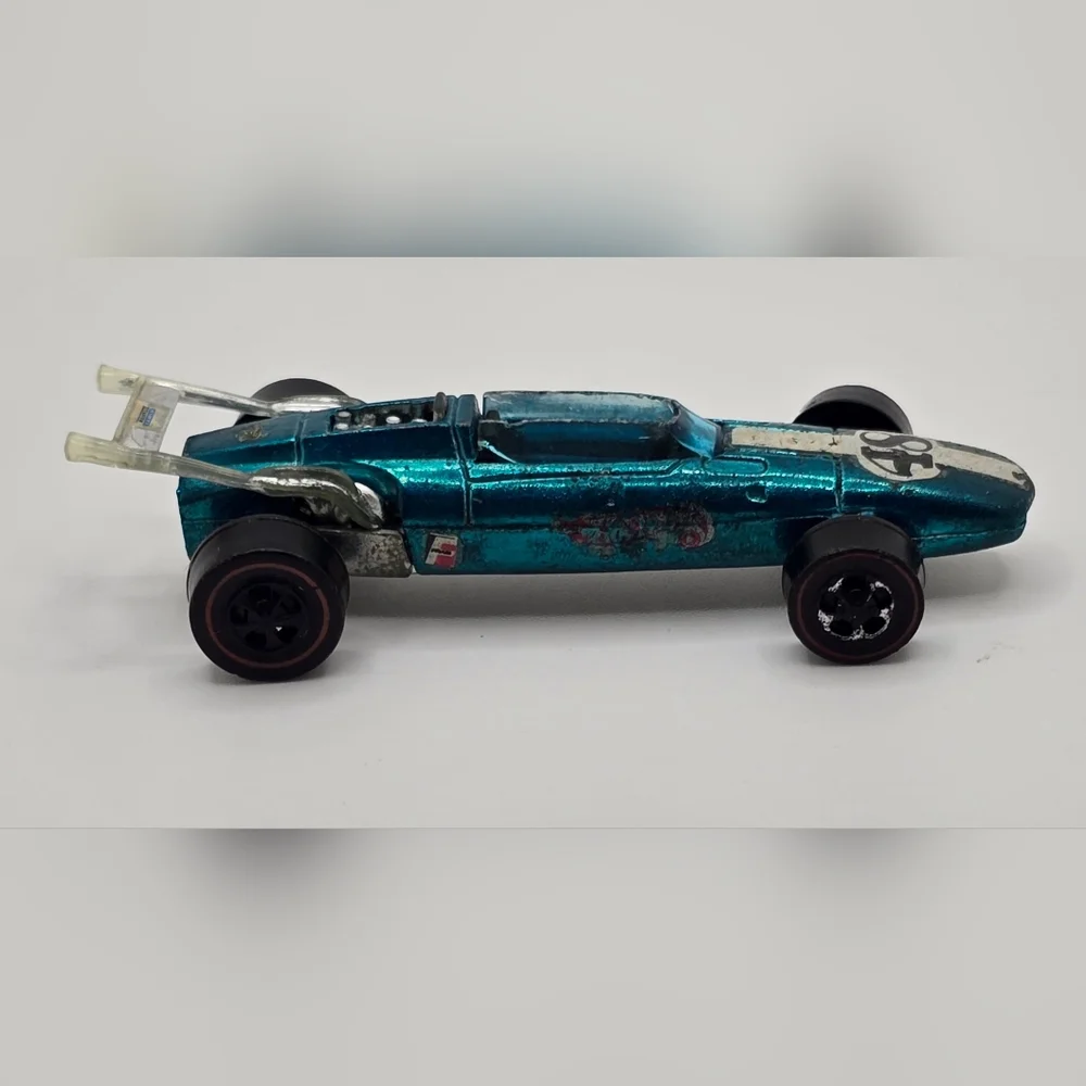 Redline Hot Wheels Indy Eagle Aqua Black Interior 1969 Hong Kong GUC